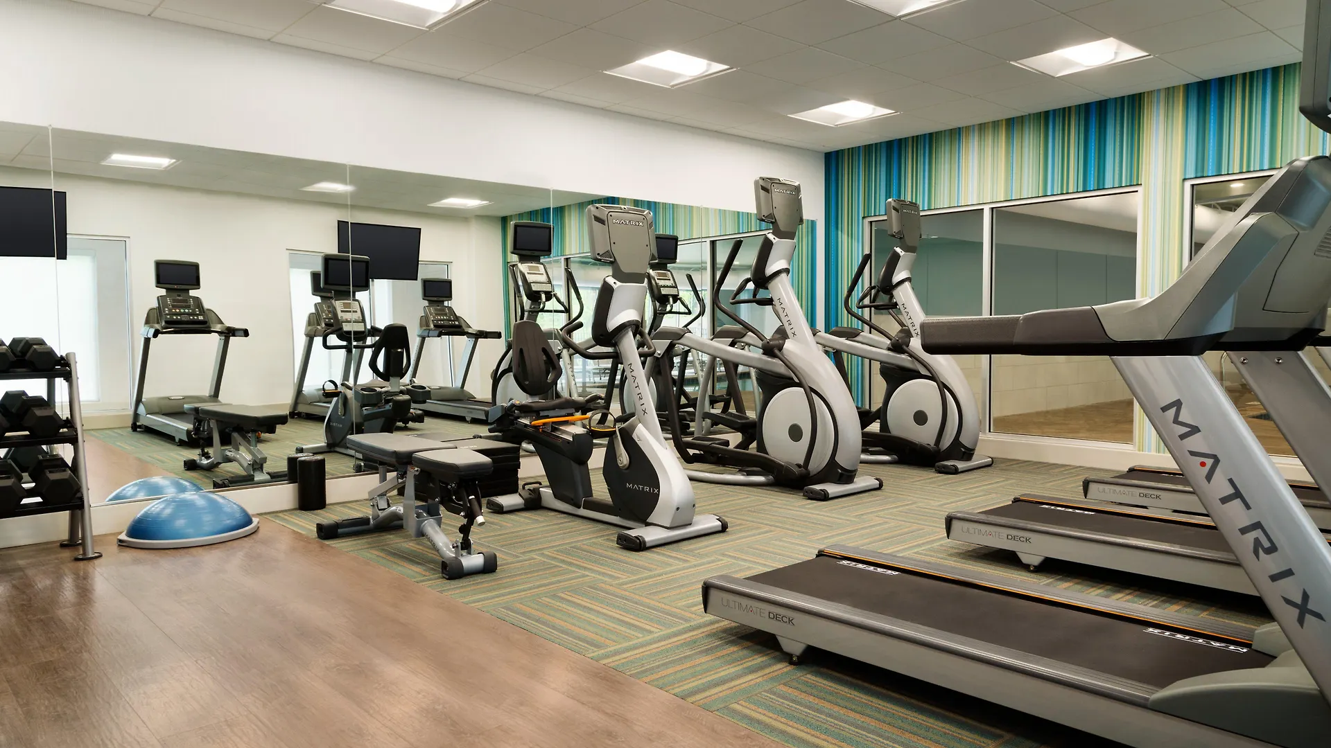 Holiday Inn Express & Suites - Savannah W - Chatham Parkway By Ihg Hotel
